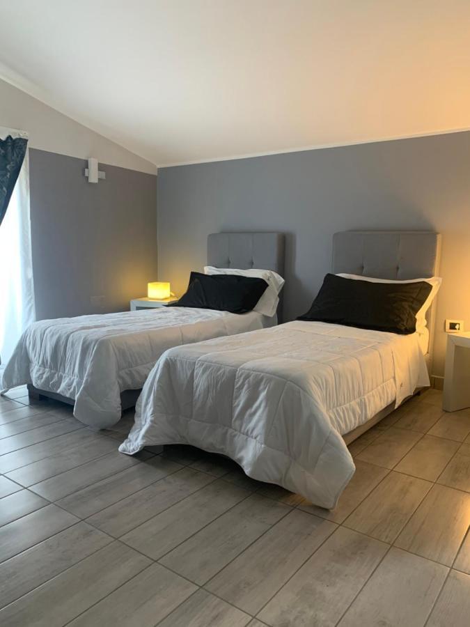 Victoria Hotel Pomigliano d'Arco Zewnętrze zdjęcie