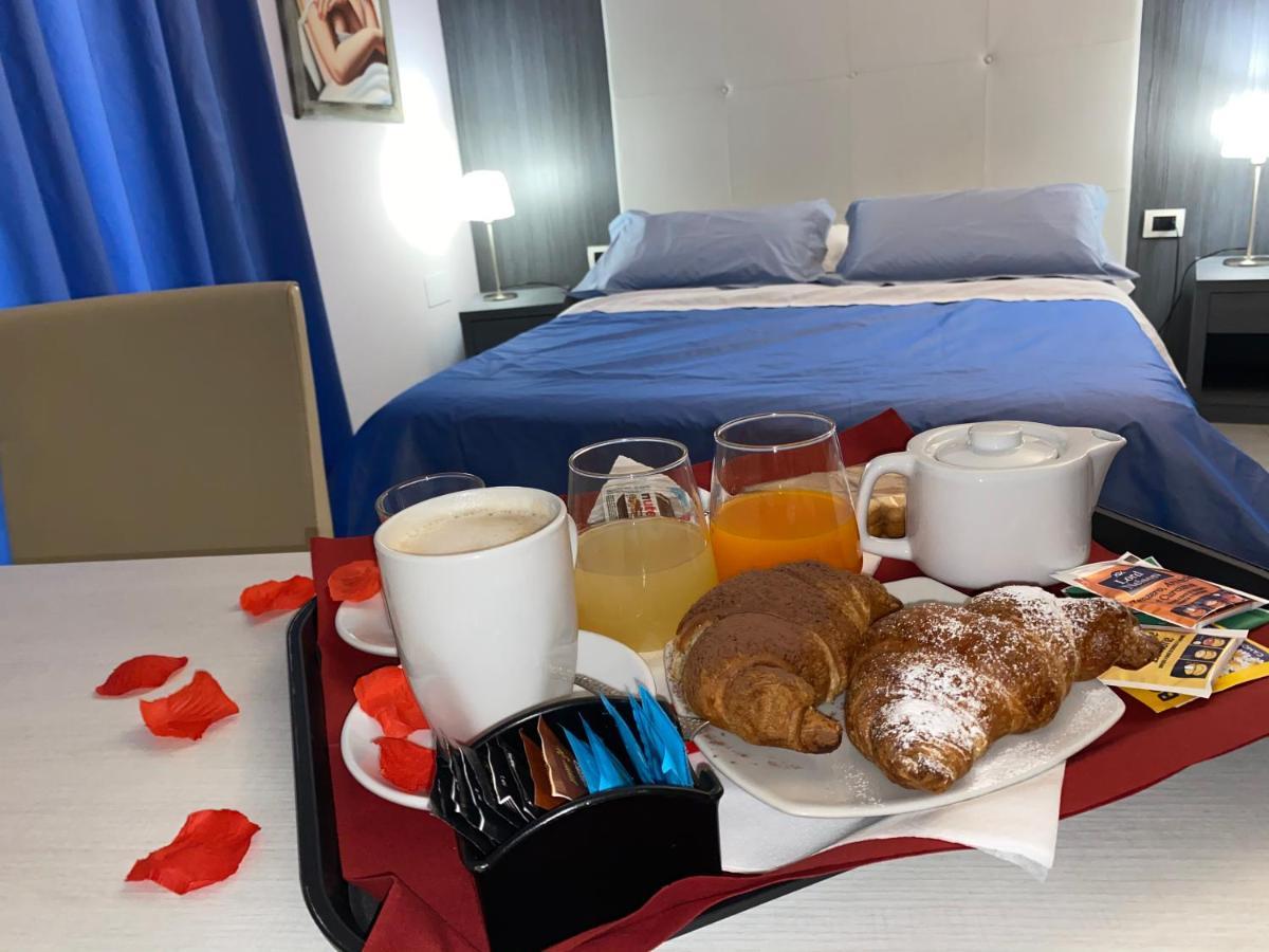 Victoria Hotel Pomigliano d'Arco Zewnętrze zdjęcie