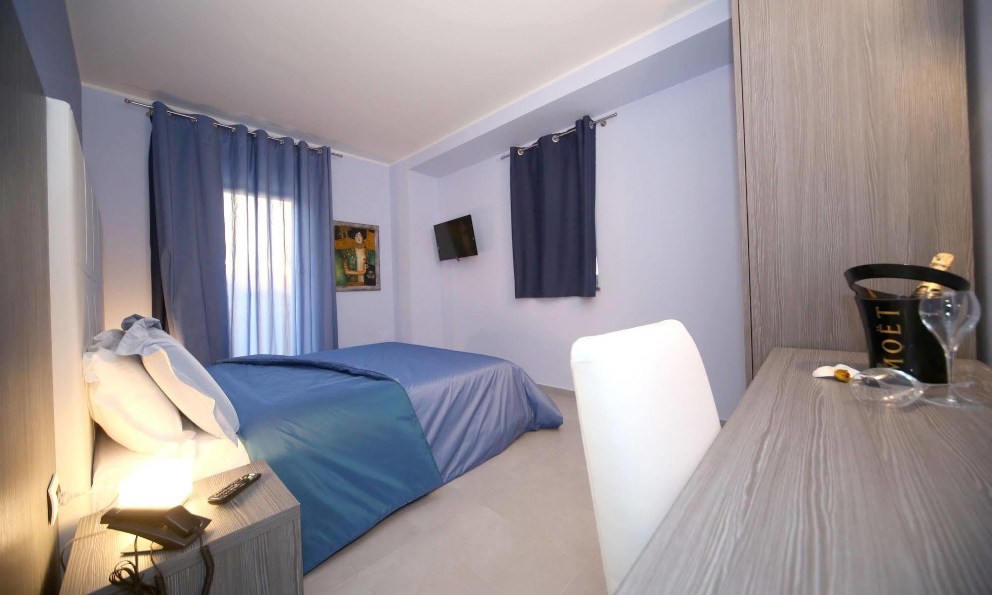 Victoria Hotel Pomigliano d'Arco Zewnętrze zdjęcie